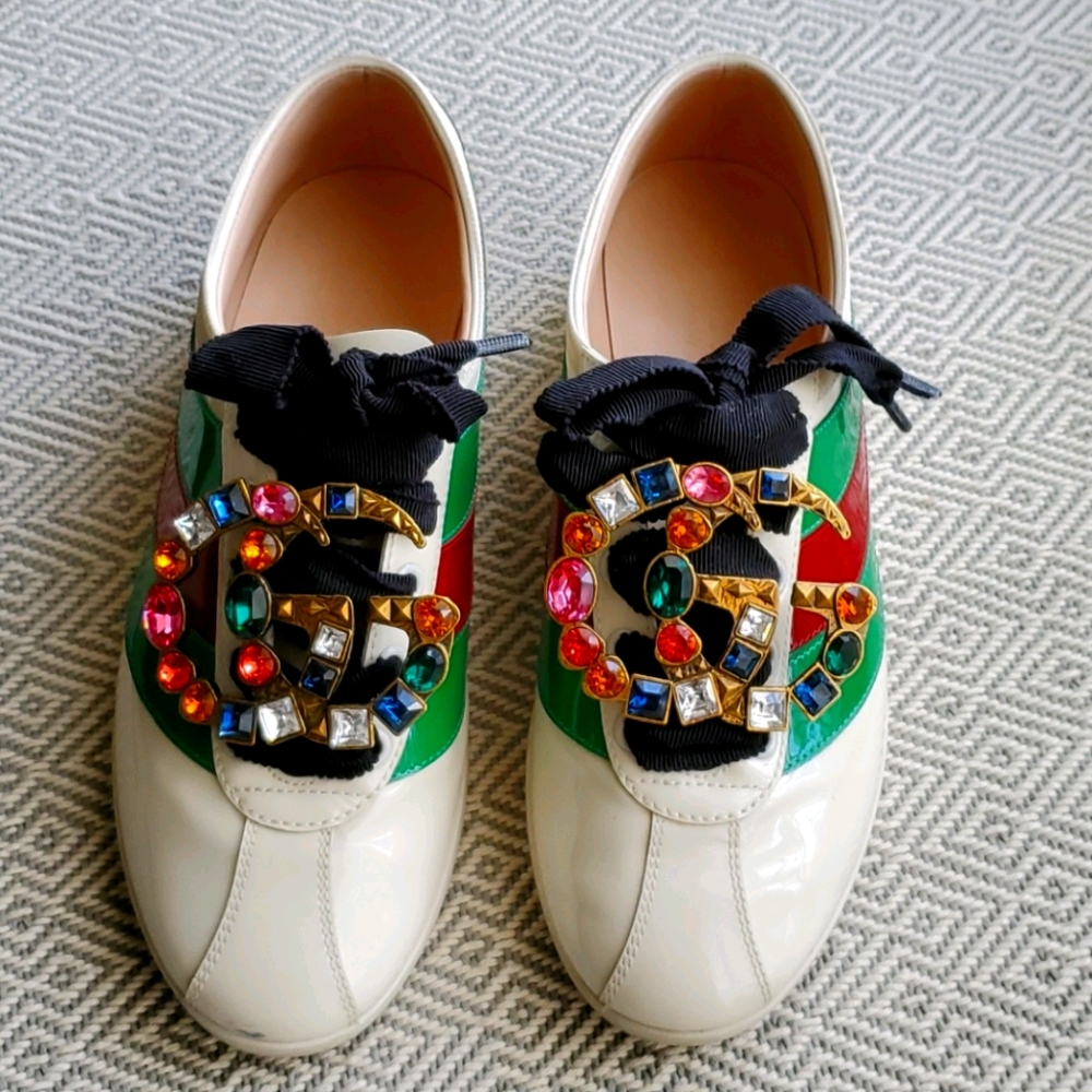 Gucci shoes